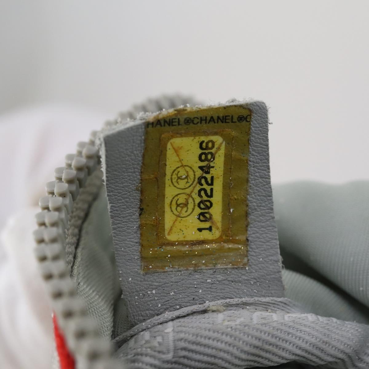 CHANEL Sports Line Shoulder Bag Vinyl White Silver CC Auth bs30721