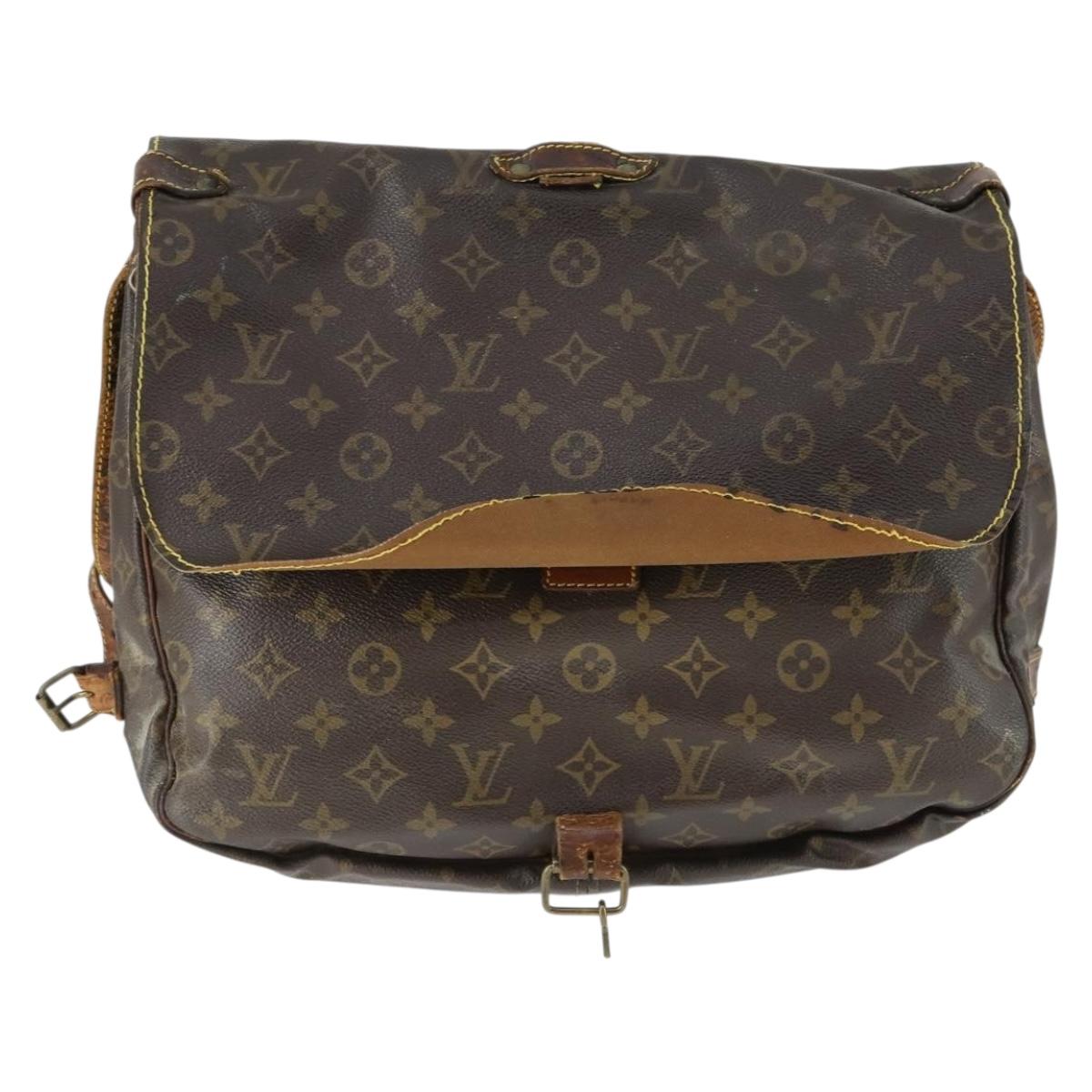 LOUIS VUITTON Monogram Saumur 35 Shoulder Bag M42254 LV Auth bs30831