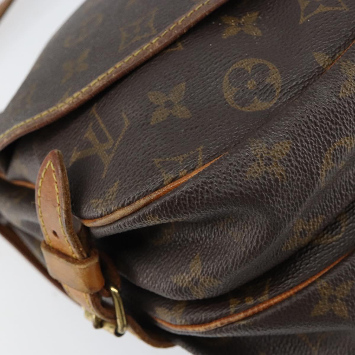 LOUIS VUITTON Monogram Saumur 30 Shoulder Bag M42256 LV Auth bs30833