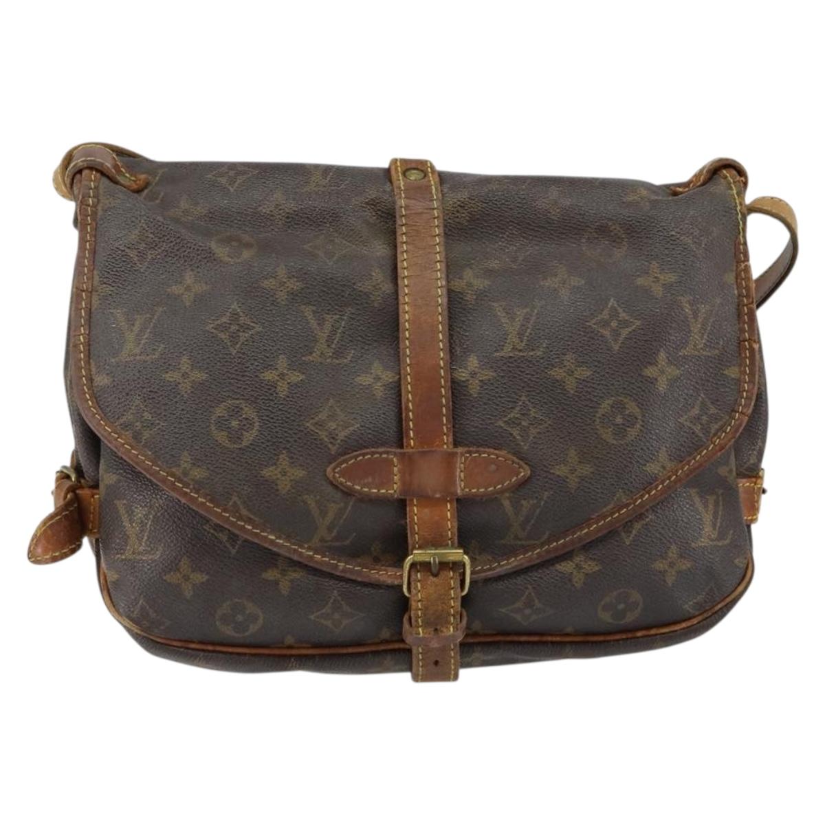 LOUIS VUITTON Monogram Saumur 30 Shoulder Bag M42256 LV Auth bs30834