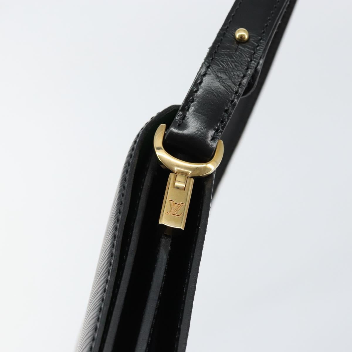 LOUIS VUITTON Epi Free Run Shoulder Bag Green Black M52414 LV Auth bs30895