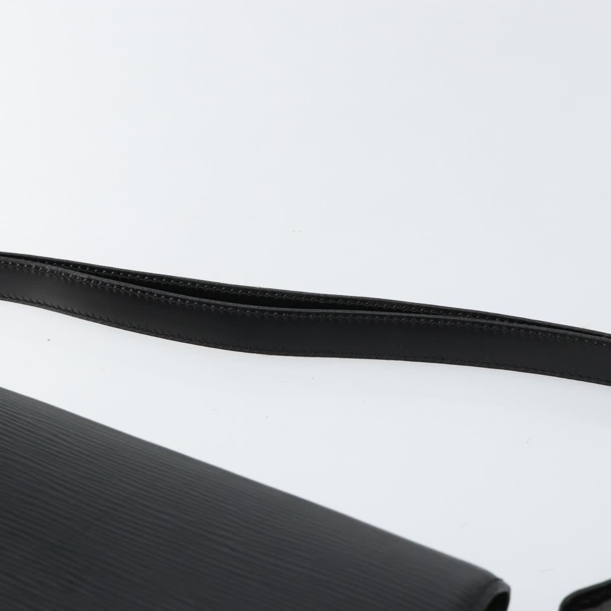 LOUIS VUITTON Epi Free Run Shoulder Bag Green Black M52414 LV Auth bs30895