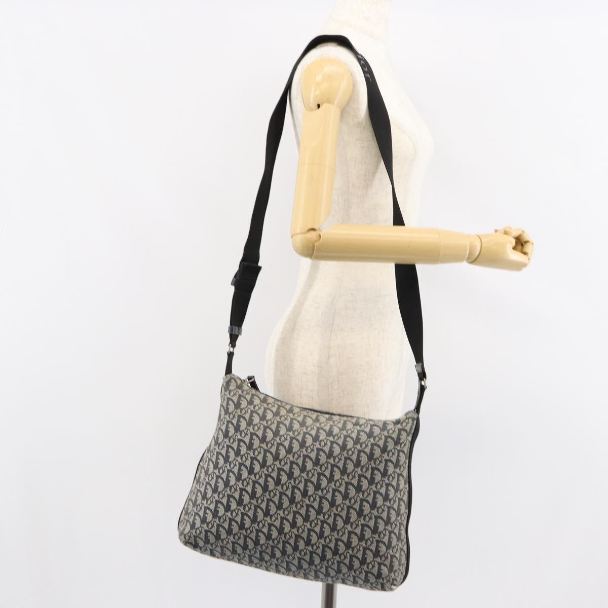 Christian Dior Trotter Canvas Shoulder Bag Navy Silver Auth bs30973