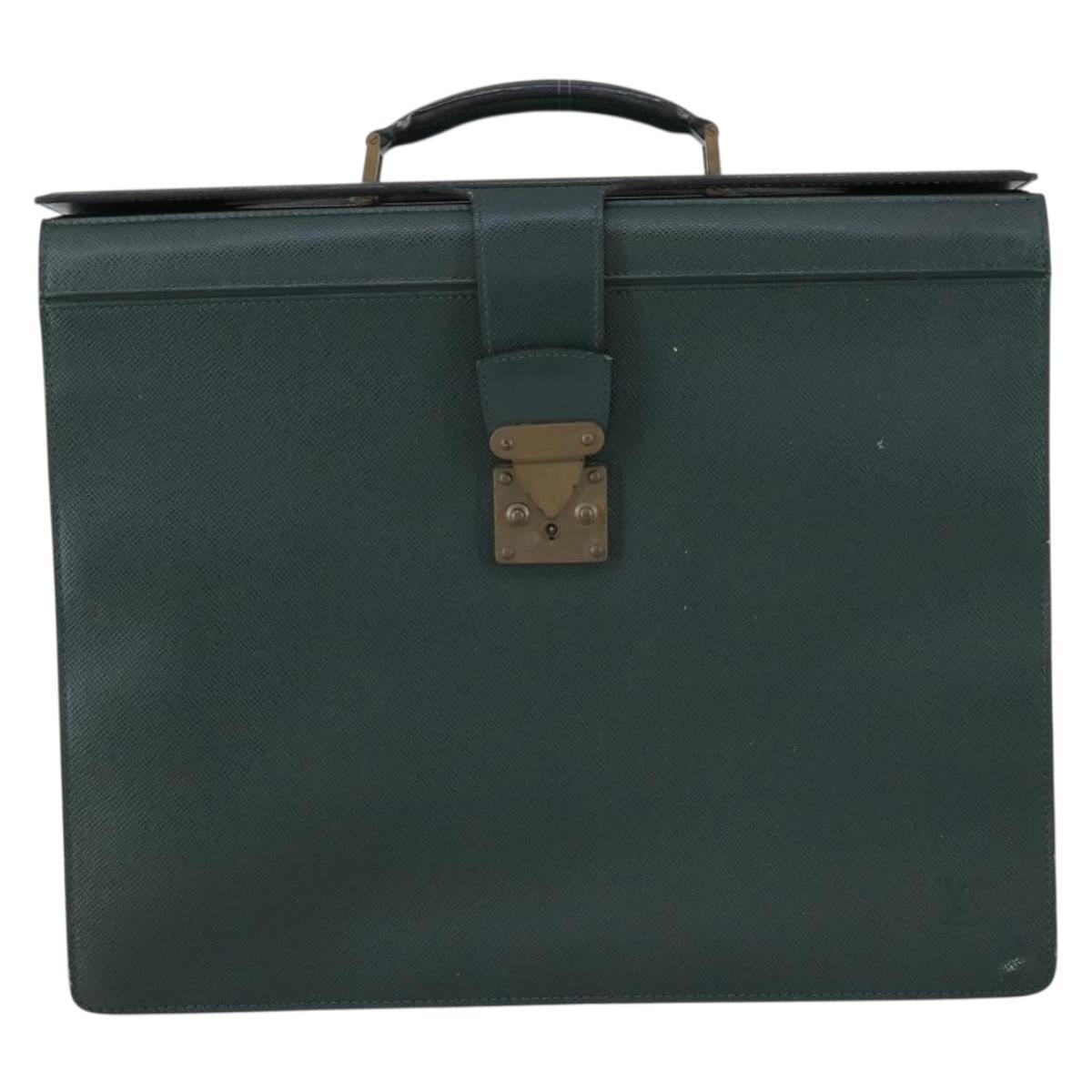 LOUIS VUITTON Taiga Pilot Case Ural Business Bag Epicea M30024 LV Auth bs31099