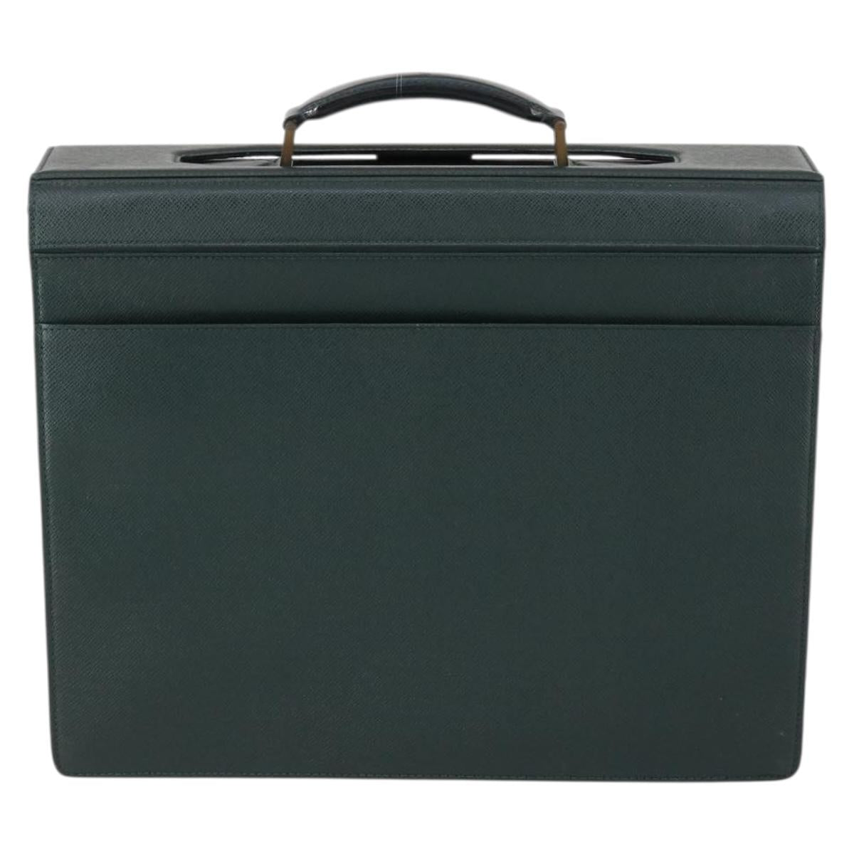 LOUIS VUITTON Taiga Pilot Case Ural Business Bag Epicea M30024 LV Auth bs31099