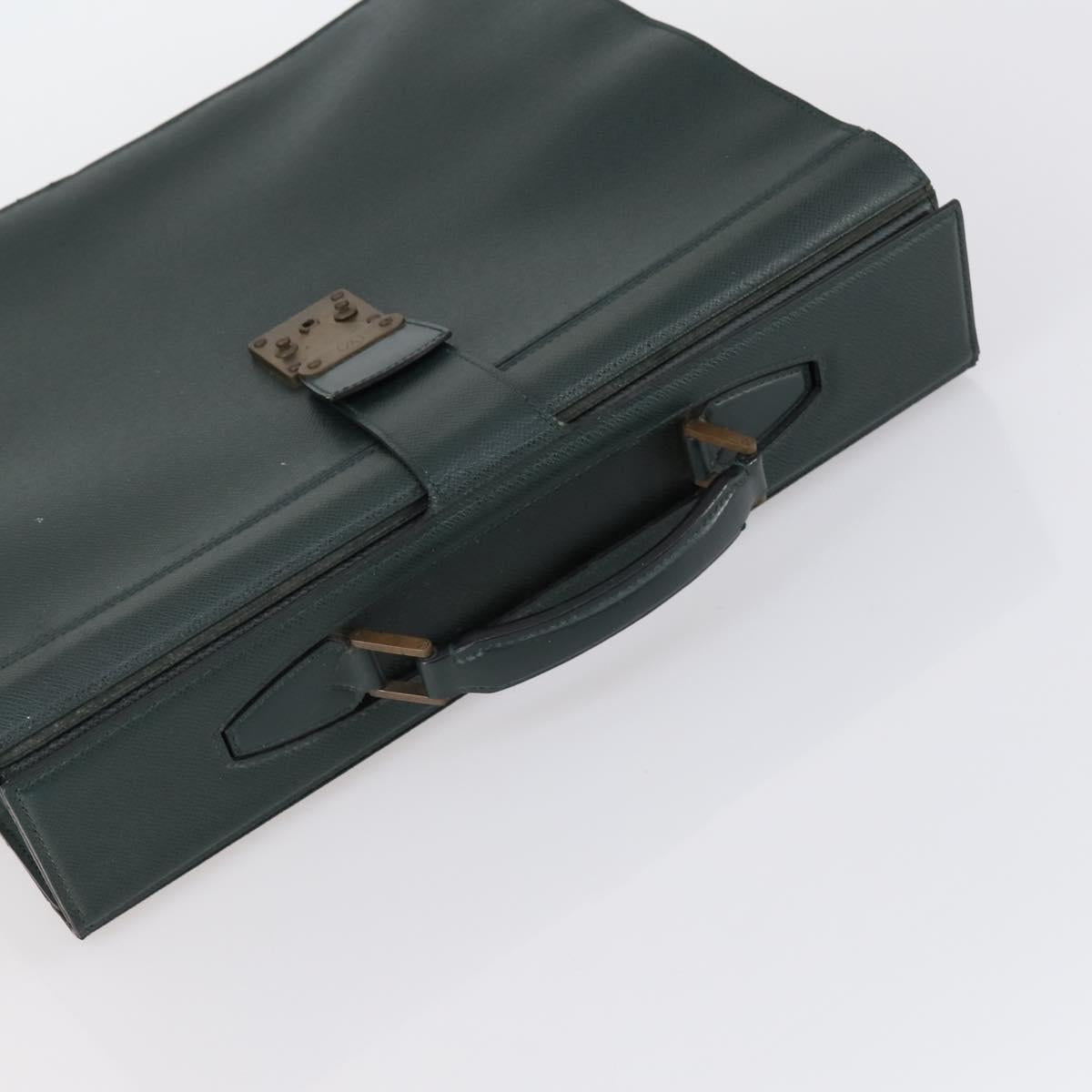 LOUIS VUITTON Taiga Pilot Case Ural Business Bag Epicea M30024 LV Auth bs31099