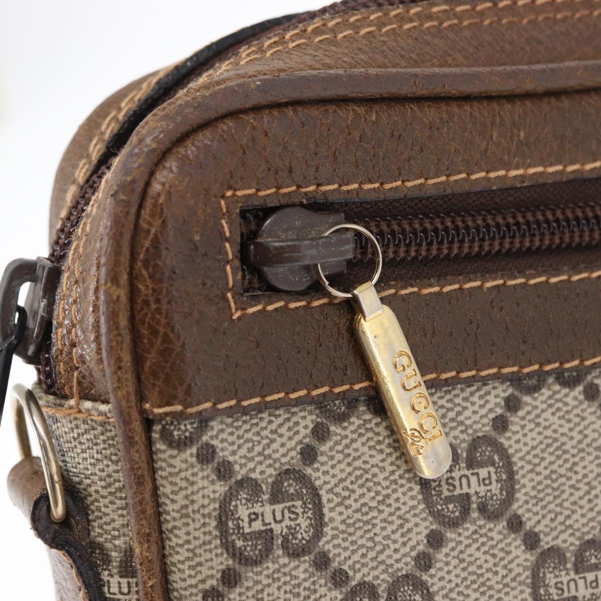 GUCCI GG Plus Supreme Clutch Bag PVC Beige Gold Auth bs31132