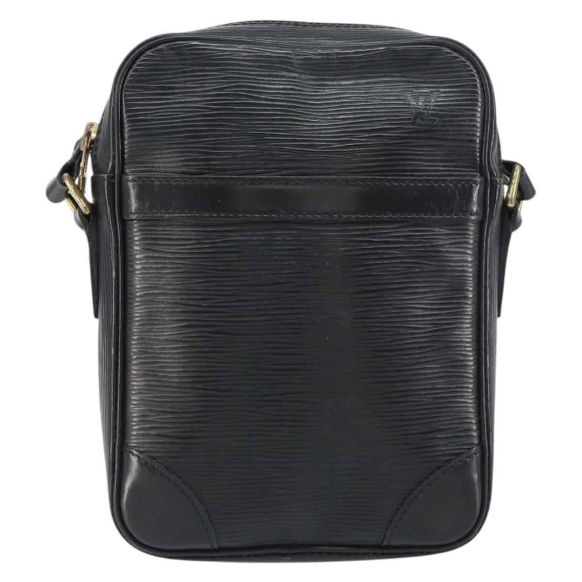 LOUIS VUITTON Epi Danube Shoulder Bag Black M45632 LV Auth bs31282