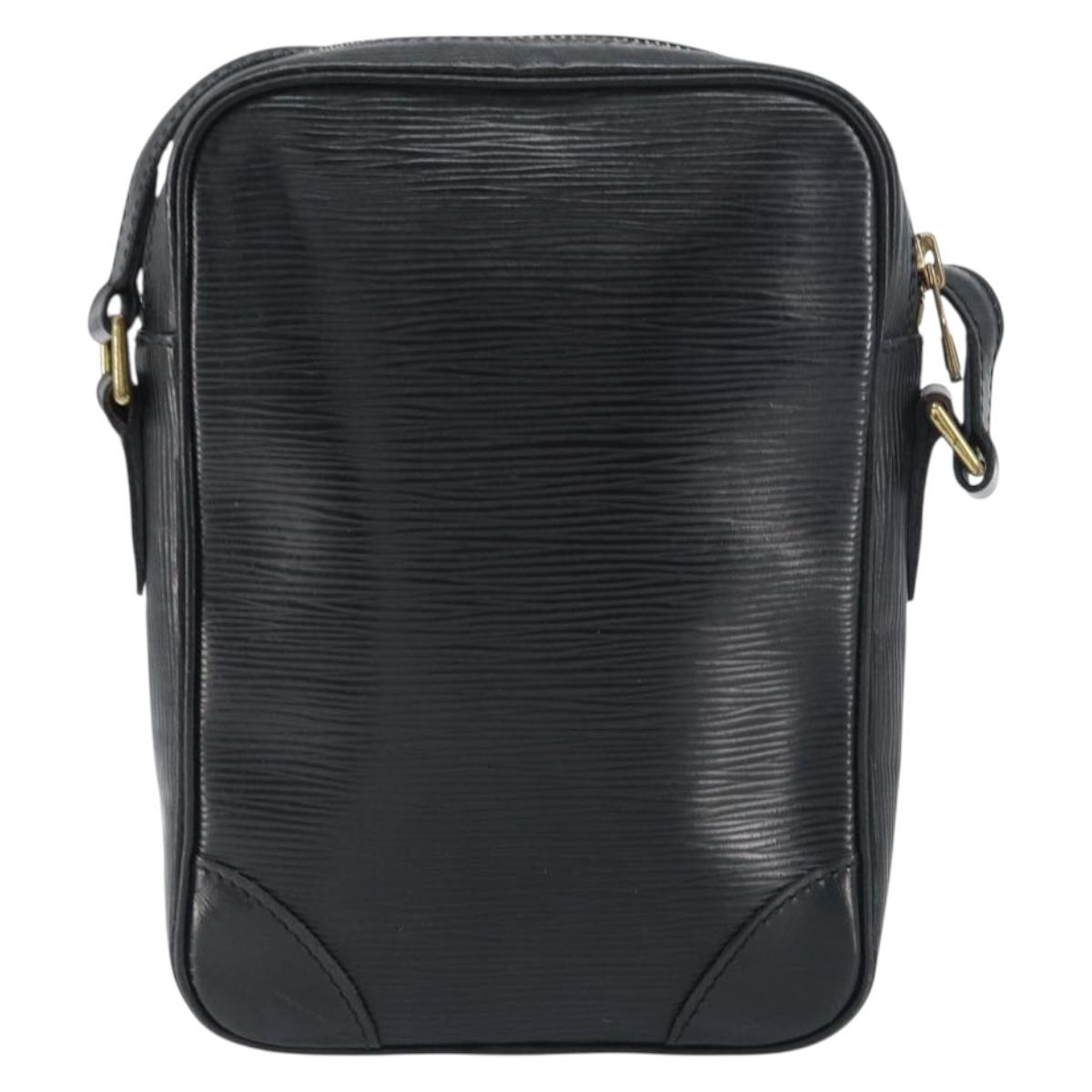 LOUIS VUITTON Epi Danube Shoulder Bag Black M45632 LV Auth bs31282