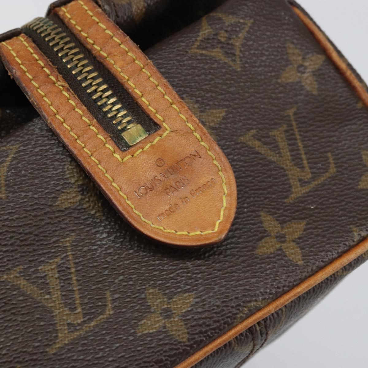 LOUIS VUITTON Monogram Trousse Patte Pression Cosmetic Pouch M47636 Auth bs31287