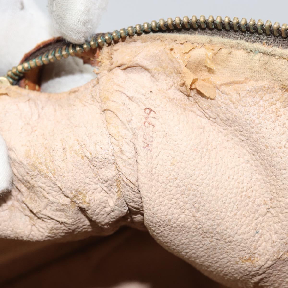 LOUIS VUITTON Monogram Trousse Patte Pression Cosmetic Pouch M47636 Auth bs31287