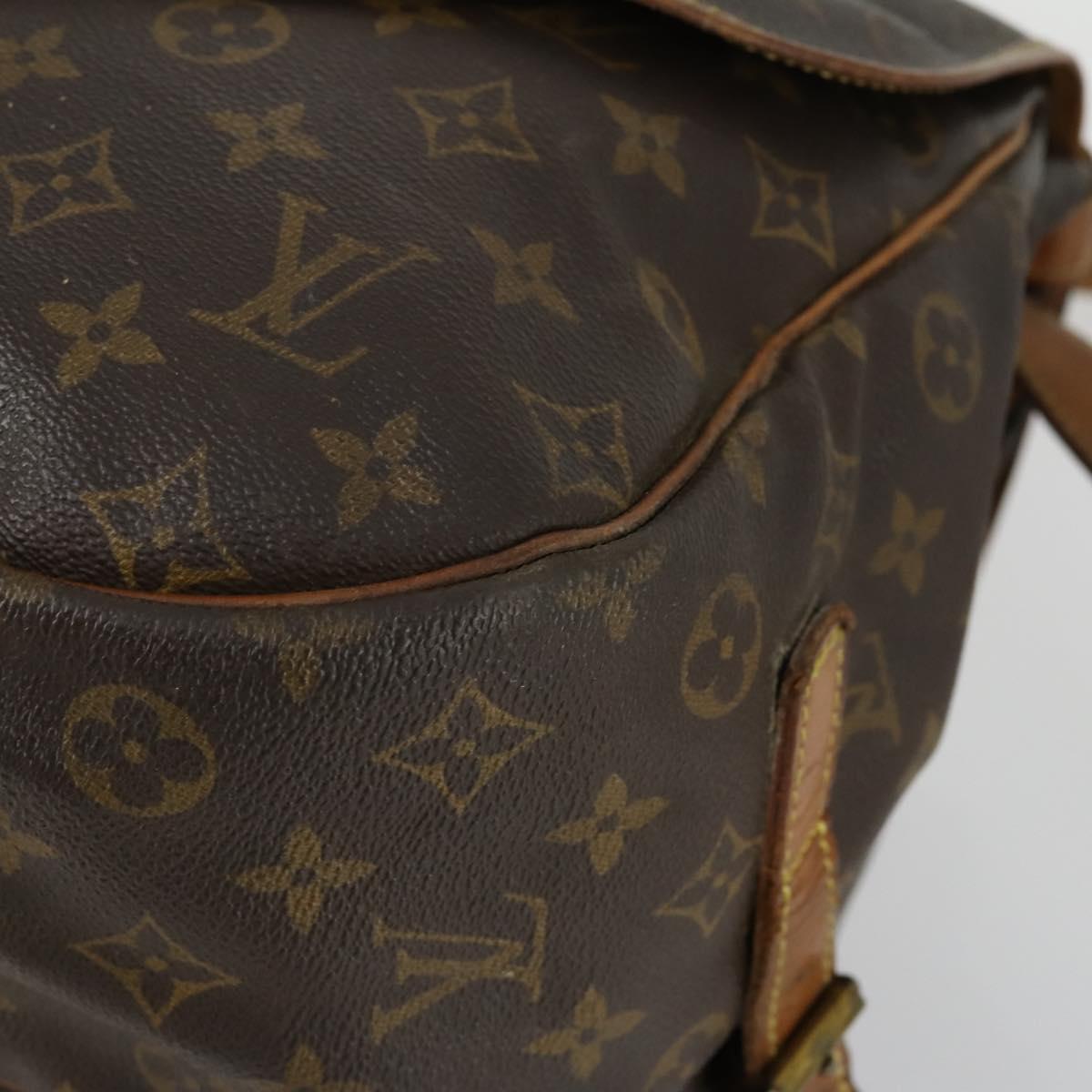 LOUIS VUITTON Monogram Saumur 35 Shoulder Bag M42254 LV Auth bs31304