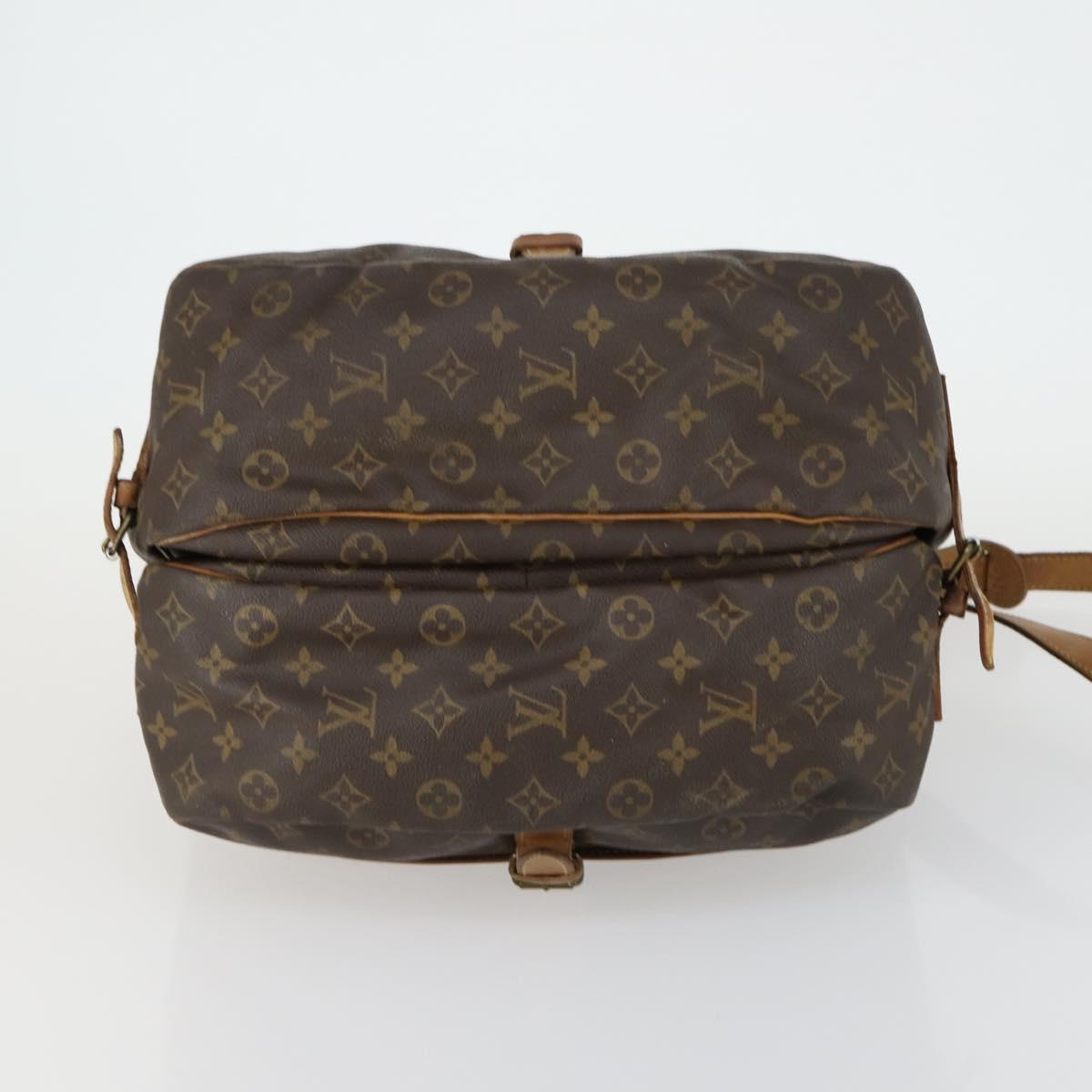 LOUIS VUITTON Monogram Saumur 35 Shoulder Bag M42254 LV Auth bs31304