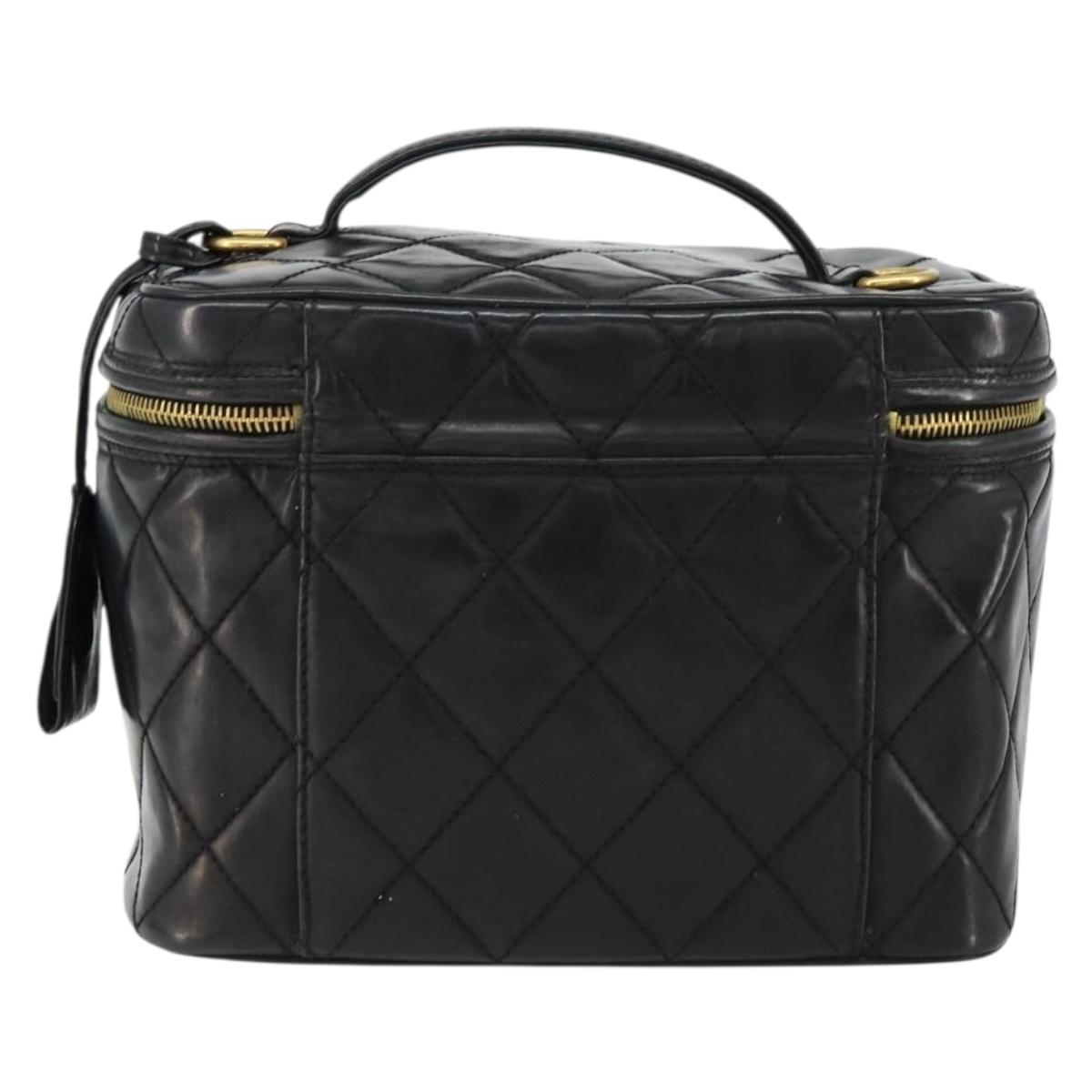 CHANEL Matelasse Vanity Pouch Enamel Black Gold CC Auth bs31398