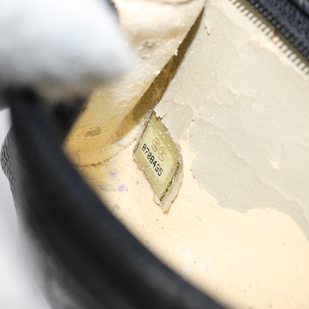 CHANEL Pouch Caviar Skin Black Gold CC Auth bs31451