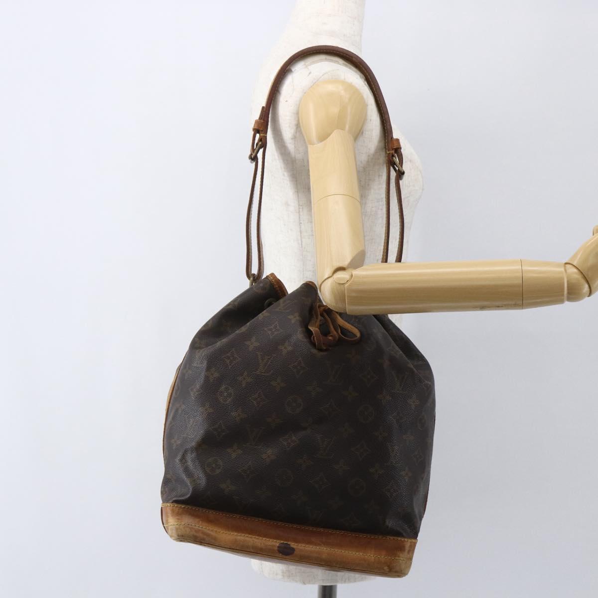LOUIS VUITTON Monogram Noe Shoulder Bag M42224 LV Auth bs31519
