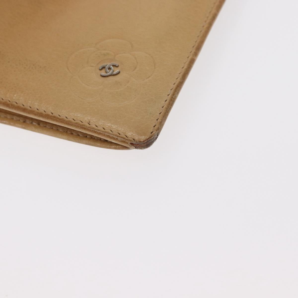 CHANEL Camelia Wallet Leather Beige CC Auth bs31581