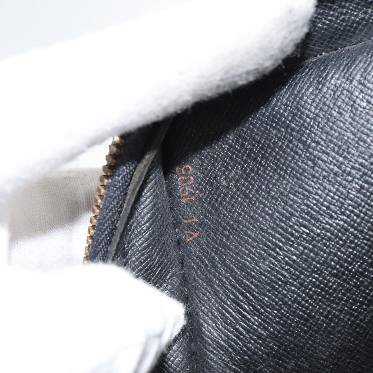 LOUIS VUITTON Epi Porte Documents Voyage Bag Black M40321 LV Auth bs31789