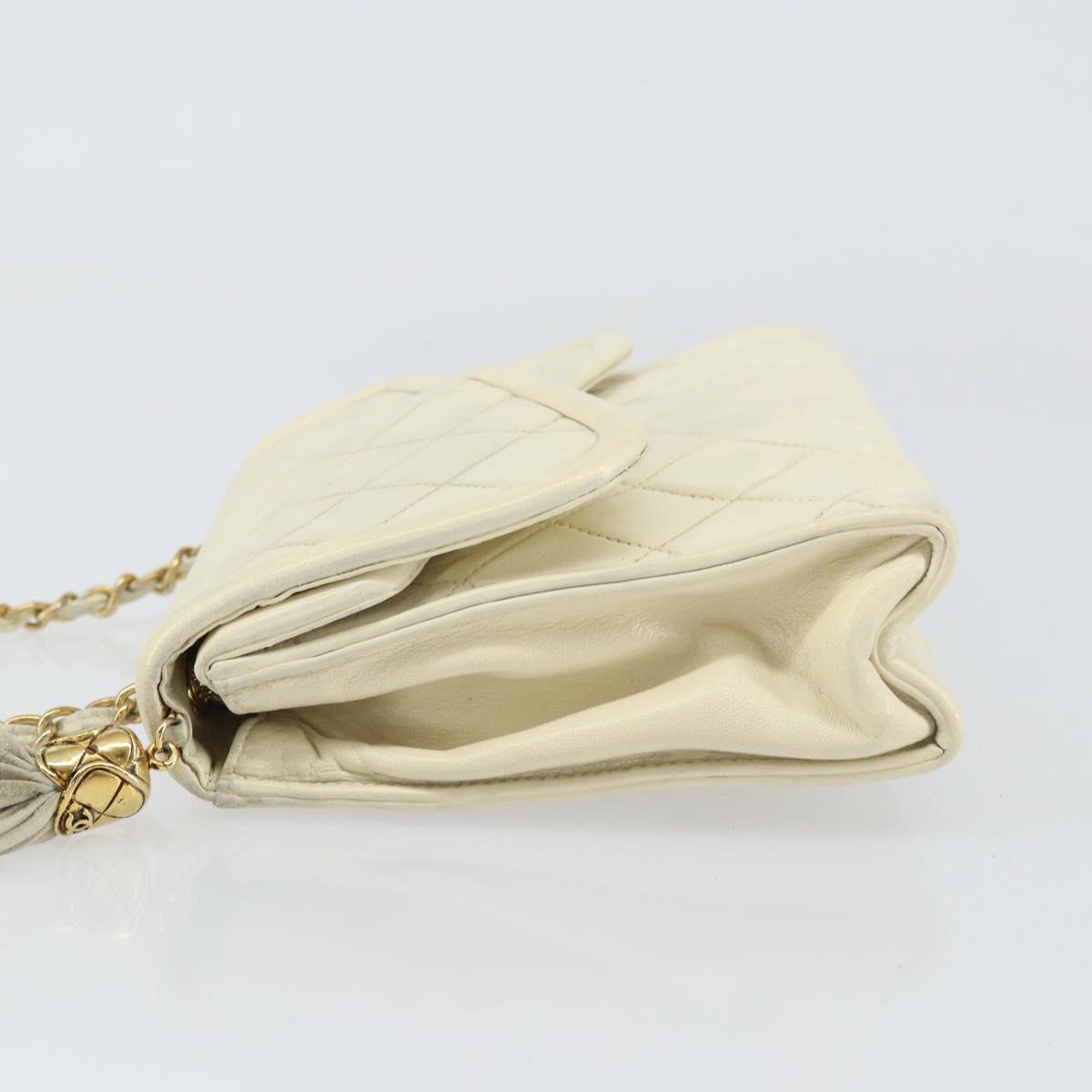 CHANEL Matelasse Chain Shoulder Bag Lamb Skin White Gold CC Auth bs31806