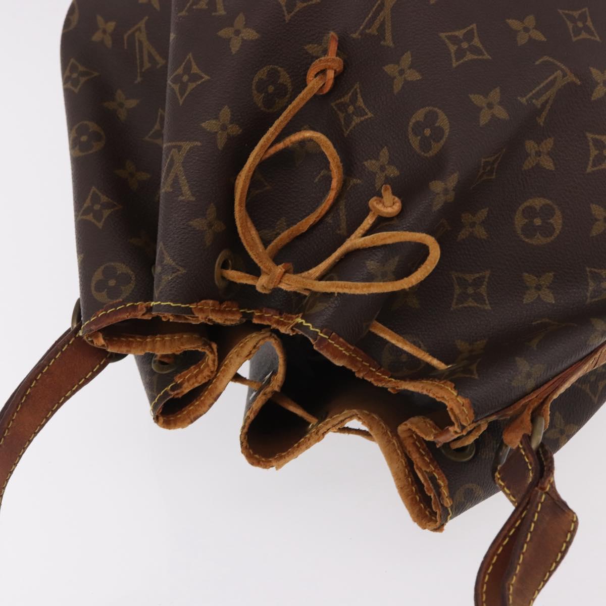 LOUIS VUITTON Monogram Noe Shoulder Bag M42224 LV Auth bs31904