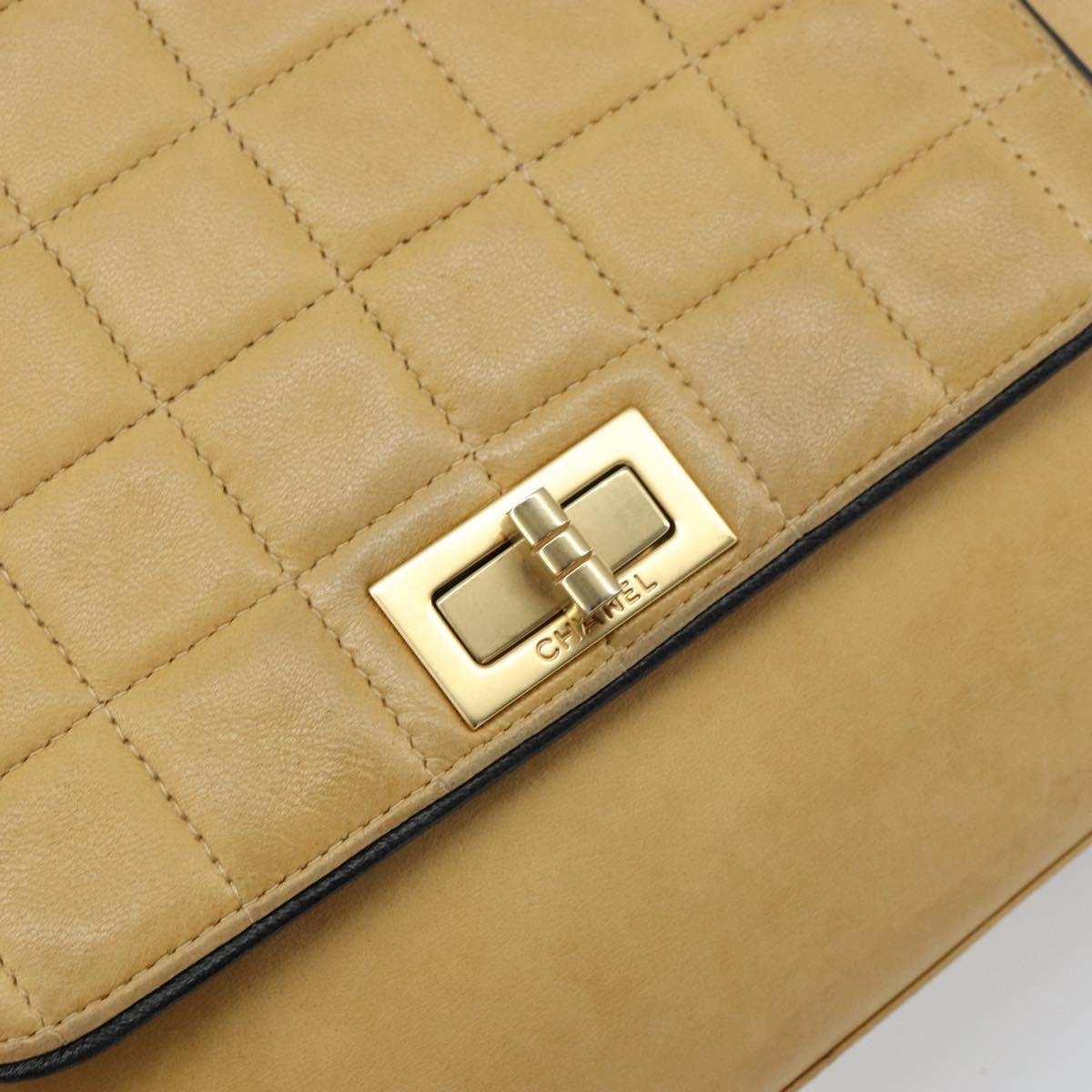 CHANEL Choco Bar line Chain Shoulder Bag Lamb Skin Beige Gold CC Auth bs31909