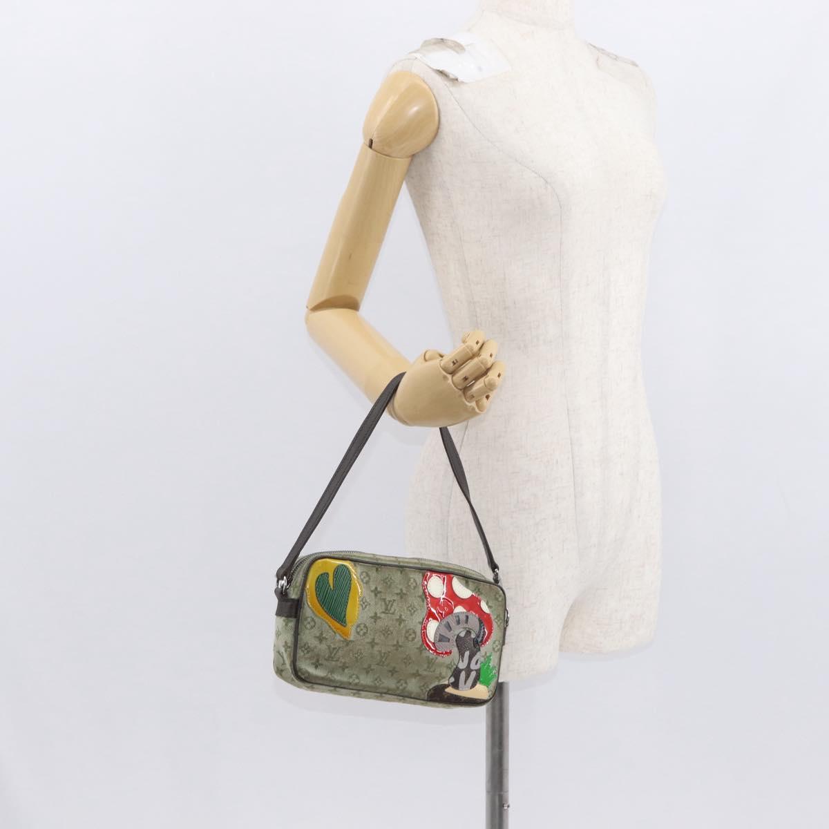 LOUIS VUITTON Mini Tale de Fe Pochette Accessory Pouch Khaki M92274 Auth bs32023