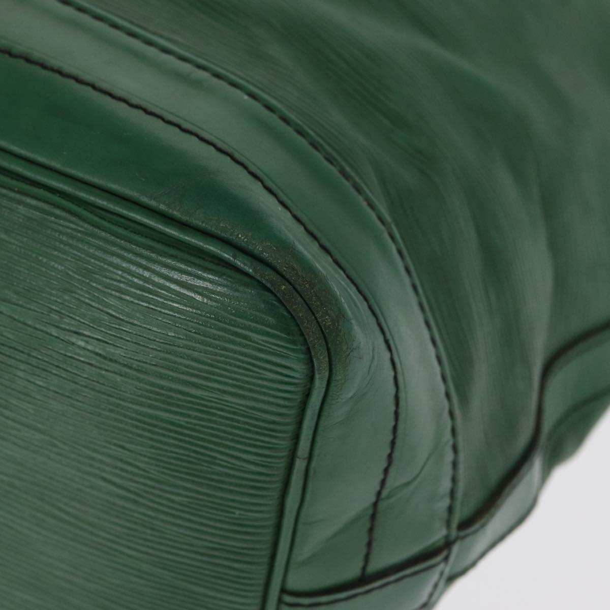 LOUIS VUITTON Epi Noe Shoulder Bag Green M44004 LV Auth bs32027
