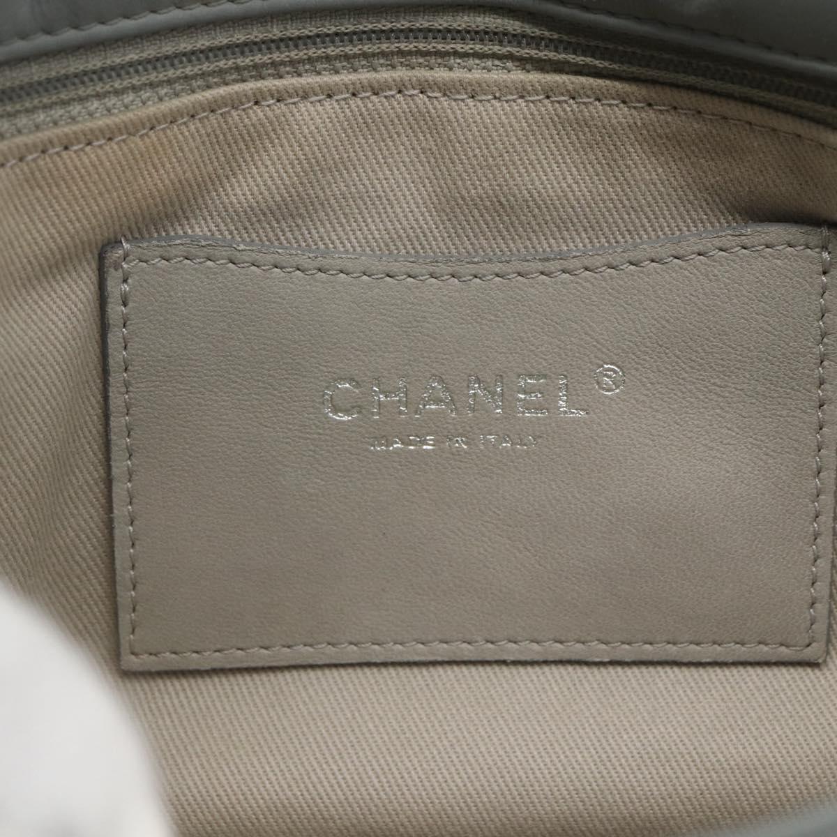 CHANEL Ultra Stitch Chain Shoulder Bag Leather Gray CC Auth bs32201