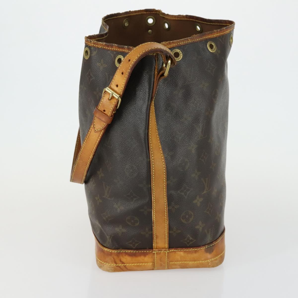 LOUIS VUITTON Monogram Noe Shoulder Bag M42224 LV Auth bs32217