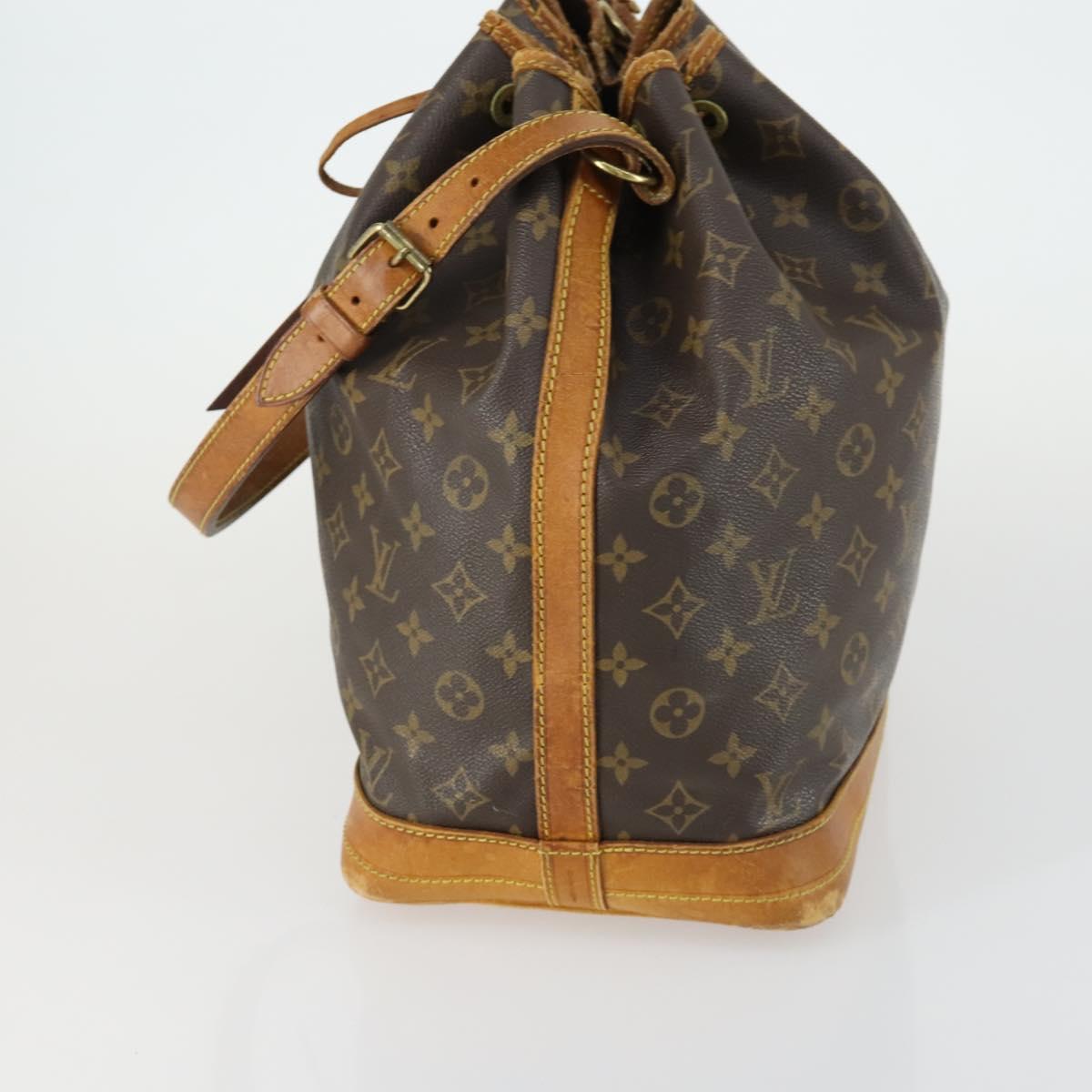 LOUIS VUITTON Monogram Noe Shoulder Bag M42224 LV Auth bs32218