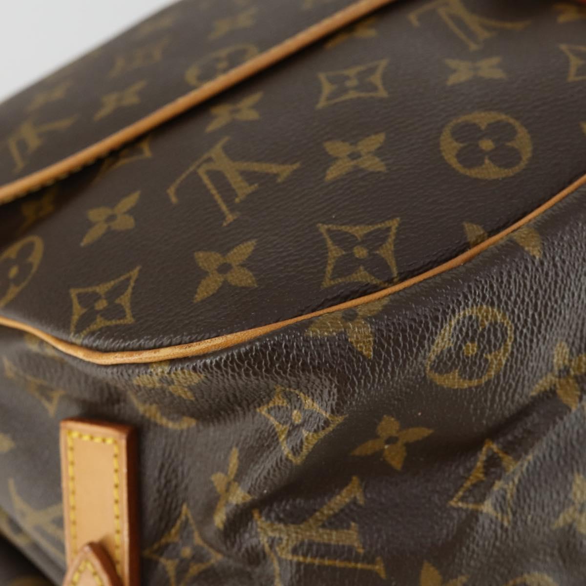 LOUIS VUITTON Monogram Saumur 35 Shoulder Bag M42254 LV Auth bs32301
