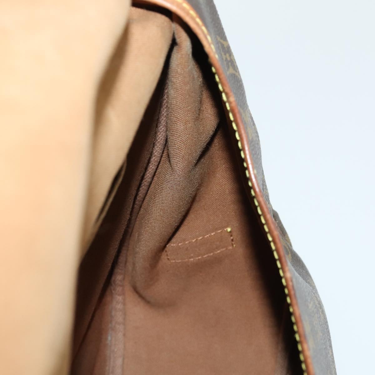 LOUIS VUITTON Monogram Saumur 35 Shoulder Bag M42254 LV Auth bs32527