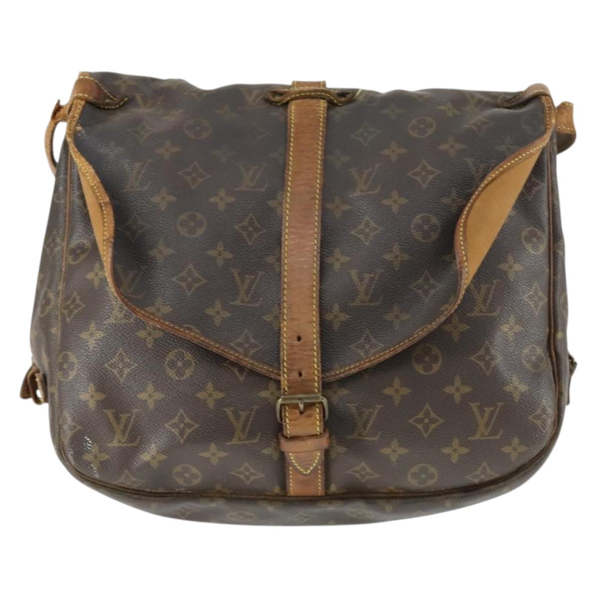 LOUIS VUITTON Monogram Saumur 35 Shoulder Bag M42254 LV Auth bs32527