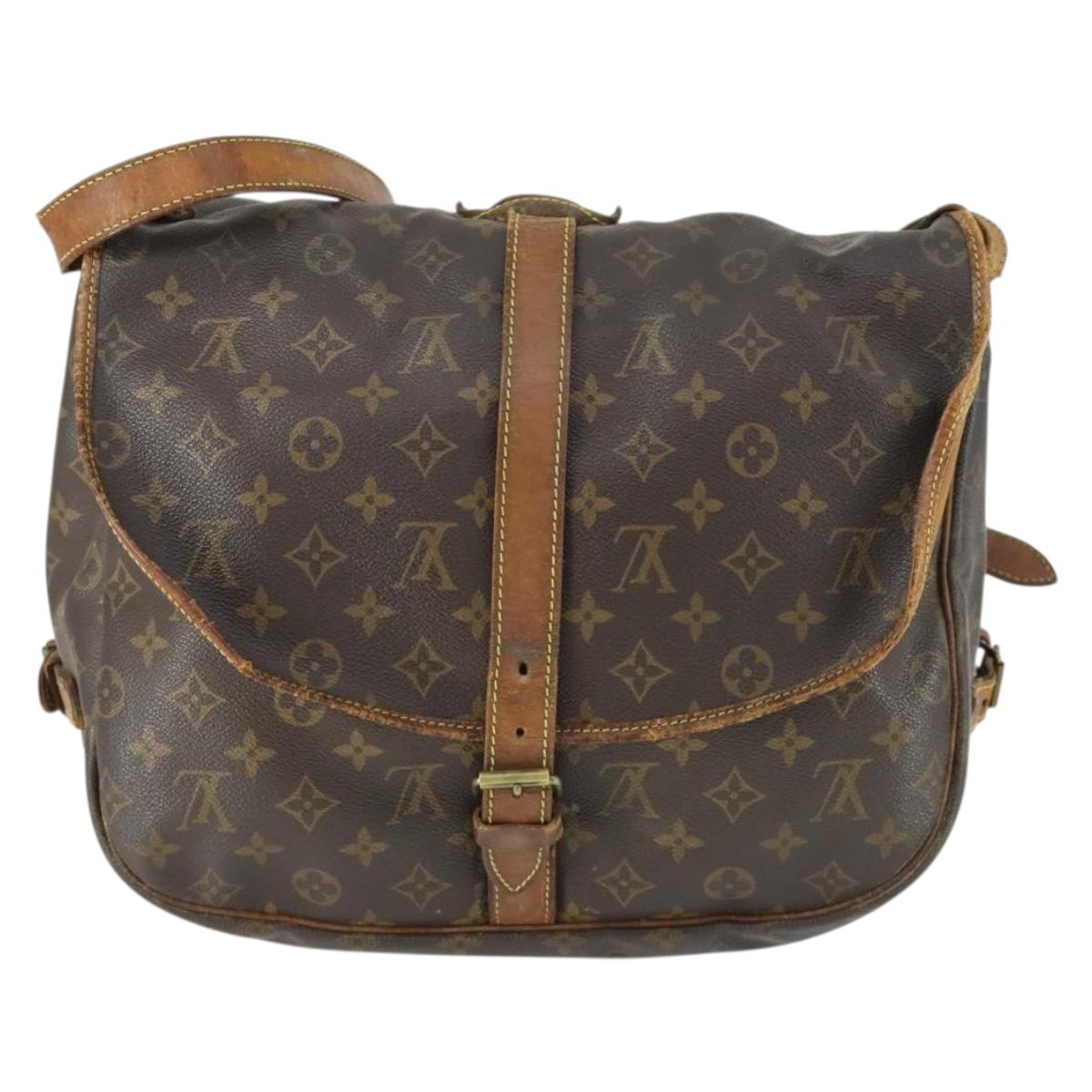 LOUIS VUITTON Monogram Saumur 35 Shoulder Bag M42254 LV Auth bs32527