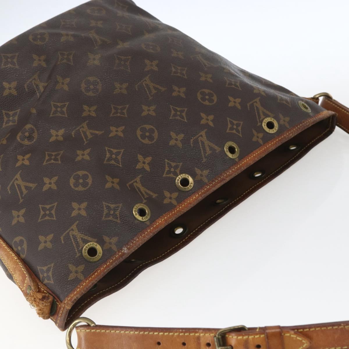 LOUIS VUITTON Monogram Petit Noe Shoulder Bag M42226 LV Auth bs32528