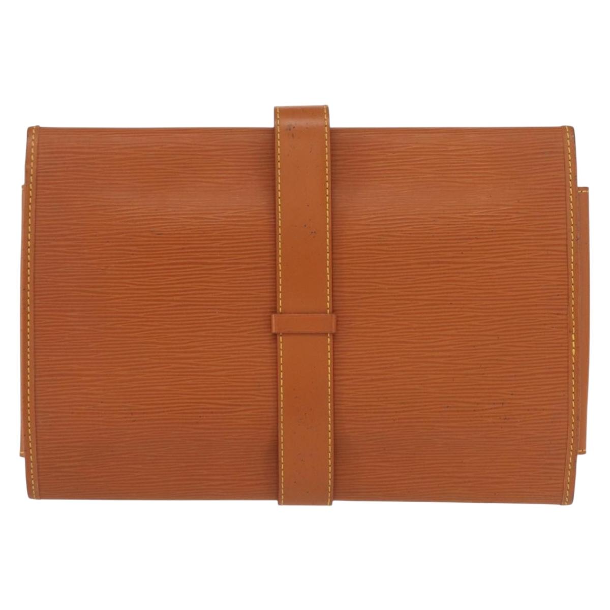 LOUIS VUITTON Epi Trousse Priant Clutch Bag Zipangu Gold LV Auth bs32536