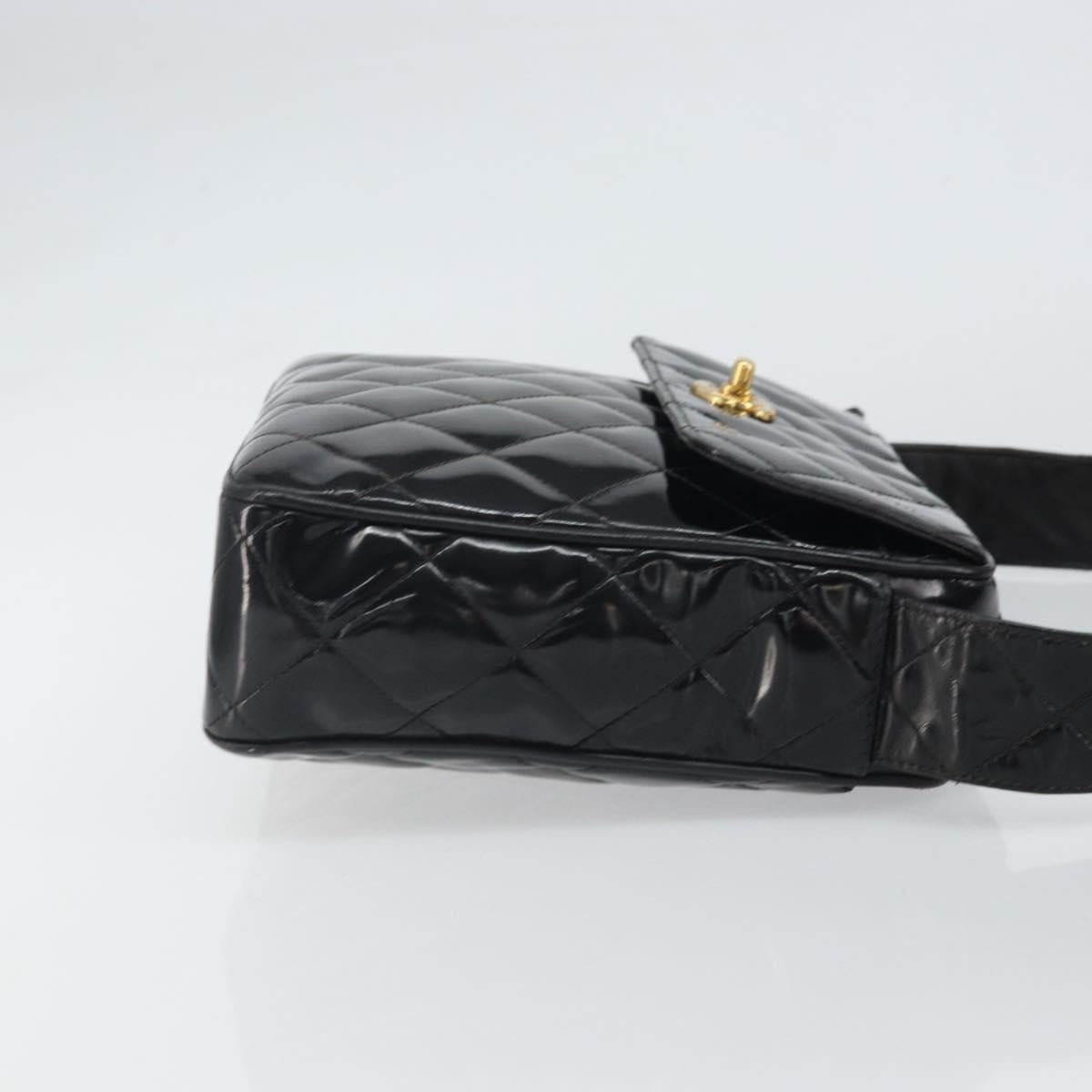 CHANEL Matelasse Shoulder Bag Patent leather Black Gold CC Auth bs32676