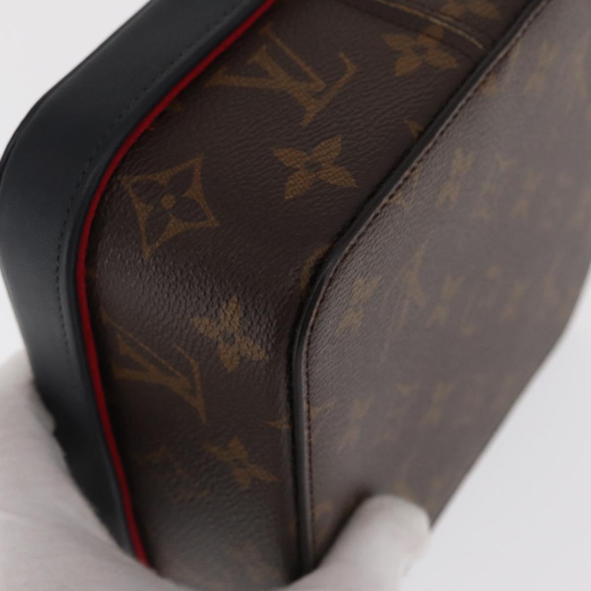 LOUIS VUITTON Monogram Boite Camille GM Pouch Red GI0020 LV Auth bs32805V