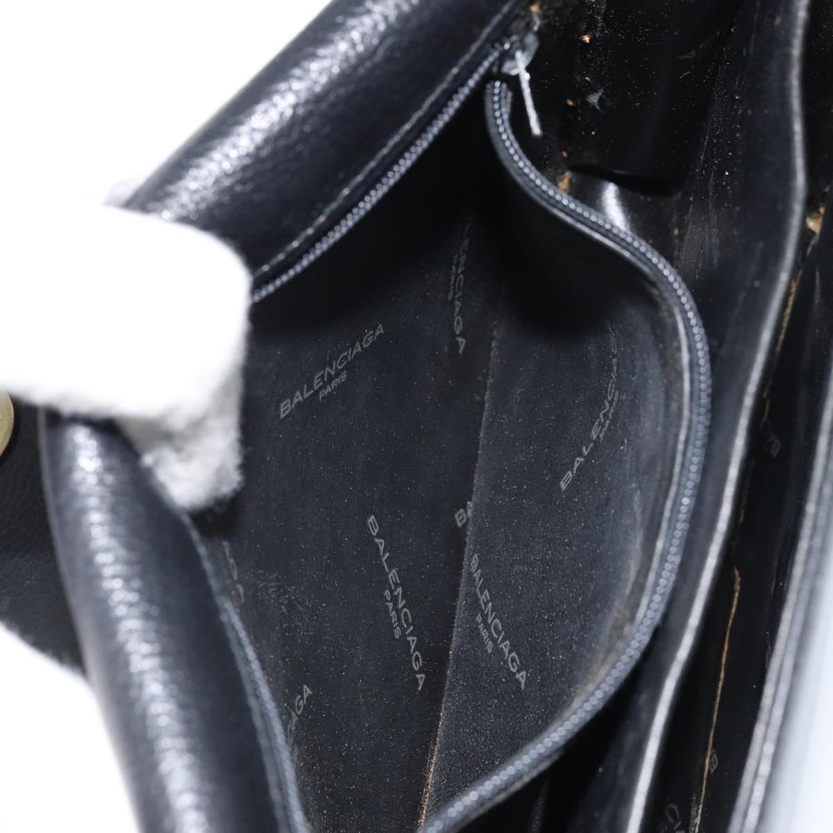 GIVENCHY Shoulder Bag Leather Black Gold Auth bs32997