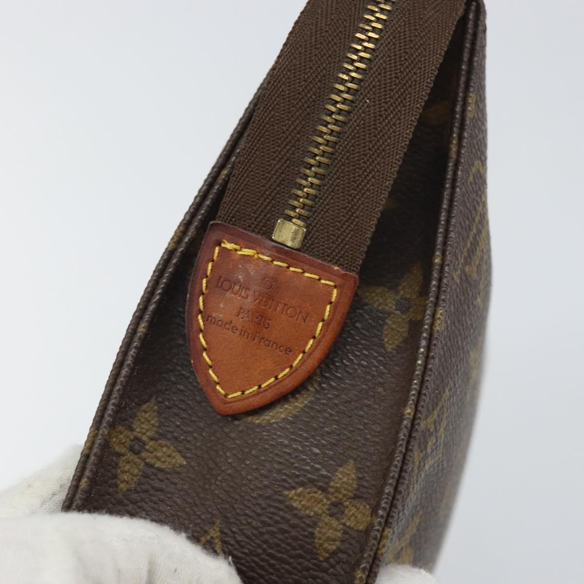 LOUIS VUITTON Monogram Poche Toilette 19 Pouch M47544 LV Auth bs33091