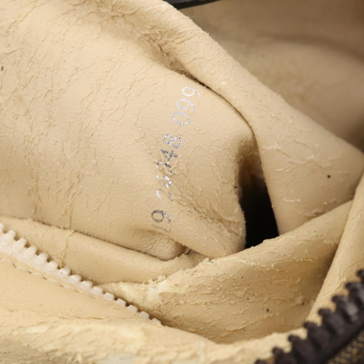 FENDI Zucca Canvas Hand Bag Brown Black Silver Auth bs33118