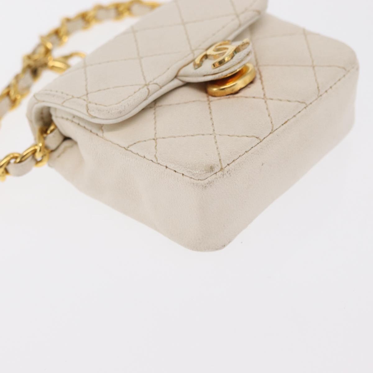 CHANEL Matelasse Key Holder Lamb Skin White Gold CC Auth bs33121