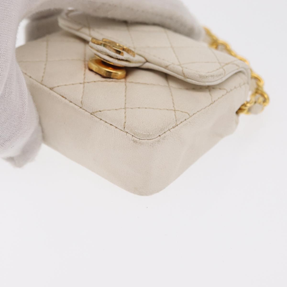 CHANEL Matelasse Key Holder Lamb Skin White Gold CC Auth bs33121