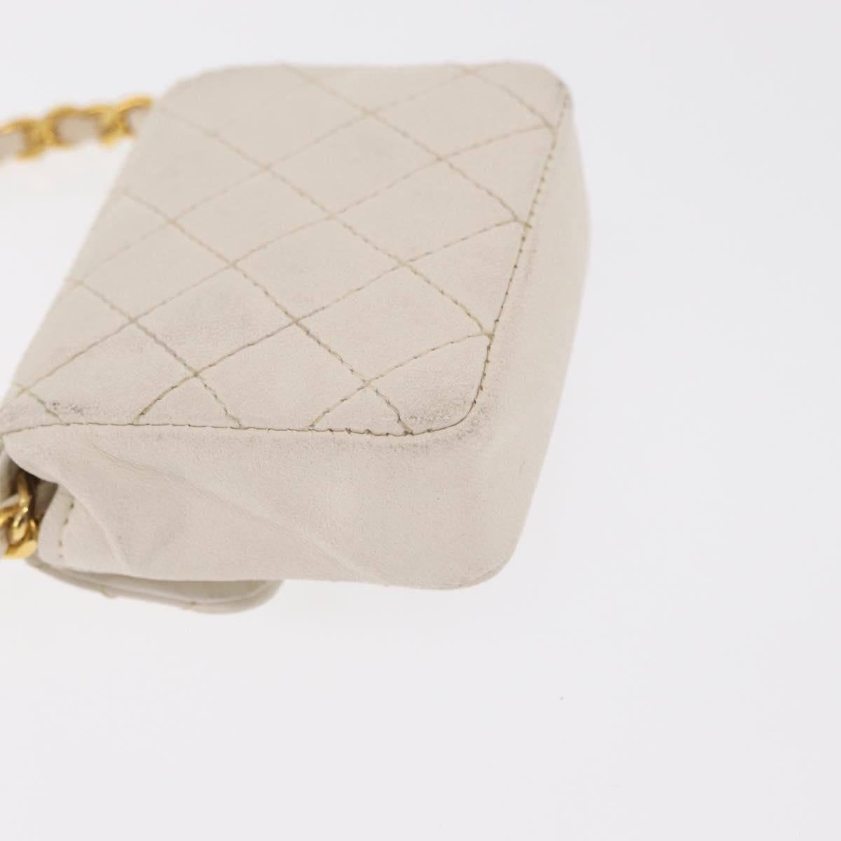 CHANEL Matelasse Key Holder Lamb Skin White Gold CC Auth bs33121