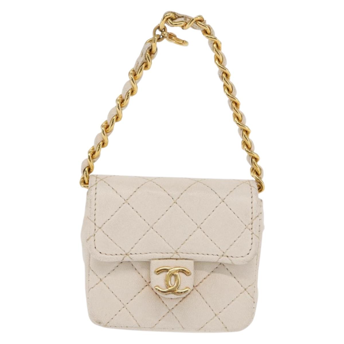 CHANEL Matelasse Key Holder Lamb Skin White Gold CC Auth bs33121