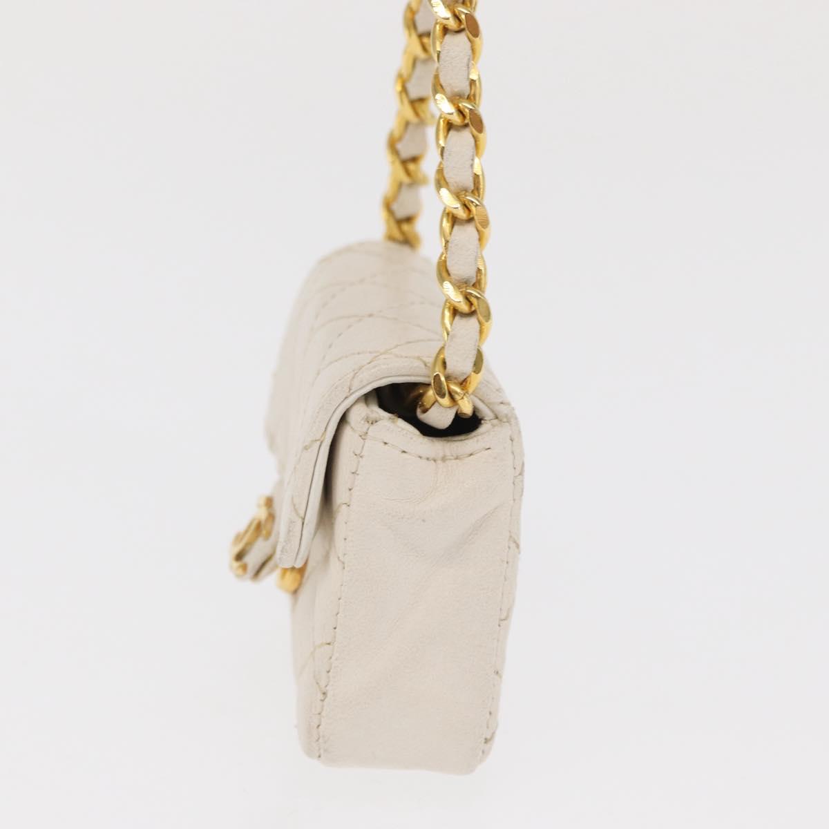 CHANEL Matelasse Key Holder Lamb Skin White Gold CC Auth bs33121