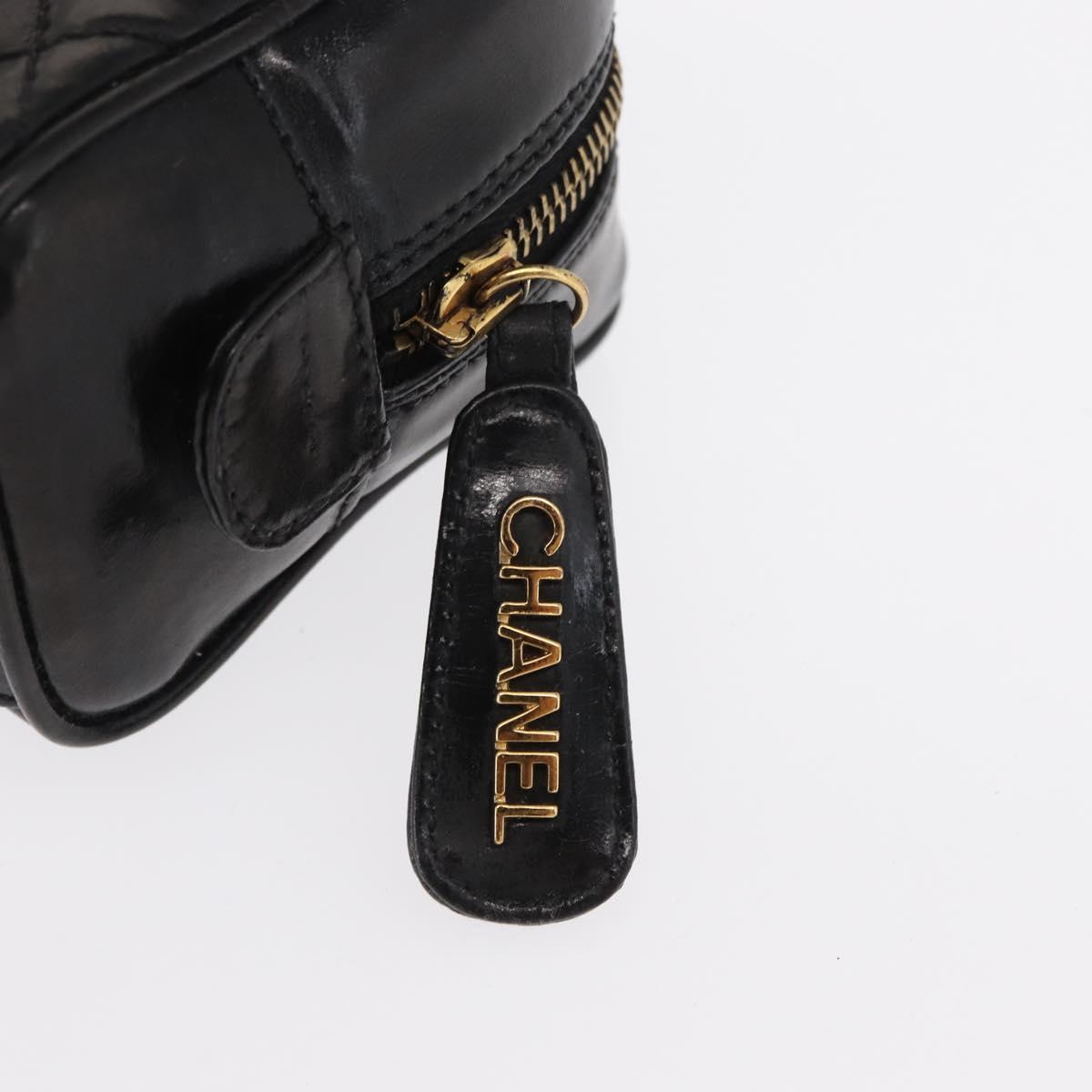 CHANEL Clutch Bag Patent leather Gold Black CC Auth bs33144