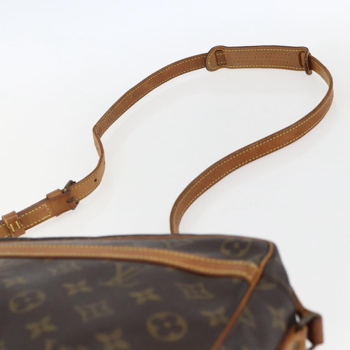 LOUIS VUITTON Monogram Trocadero 30 Shoulder Bag M51272 LV Auth bs33155