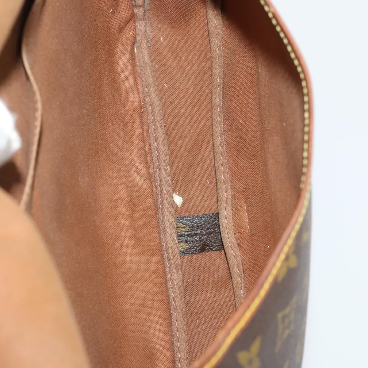 LOUIS VUITTON Monogram Saumur 30 Shoulder Bag M42256 LV Auth bs33212