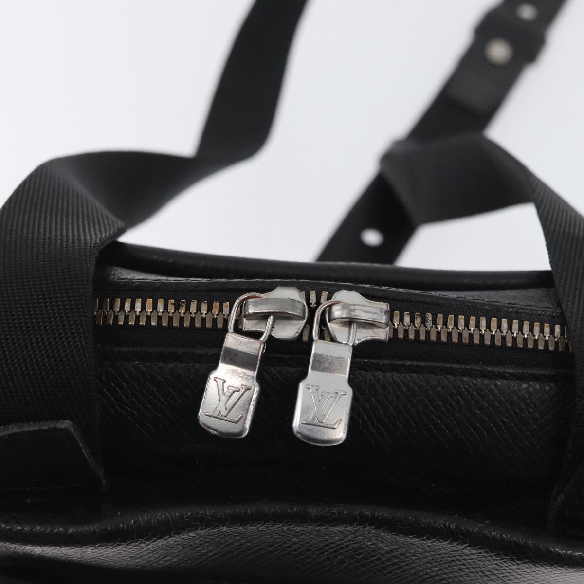 LOUIS VUITTON Taiga Sayan Shoulder Bag Epicea M30908 LV Auth bs33263